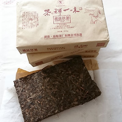 茶禅一味湖益 茯茶(フーチャ) お試しサイズ100g中国茶 黒茶 茶葉　方茶極品黒茶　湖南省 中国茶・台湾茶専門店マルメロ送料無料のサムネイル