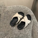 サンダル レディース 歩きやすい パデッドフラットサンダル カジュアル レディース 夏 サンダル 白 靴 ぺたんこ おしゃれ ヒールサンダル エレガント 大きいサイズ ブラック 美脚 通勤 通学 ビーチ サンダル 美脚 旅 海辺 室内 温泉
