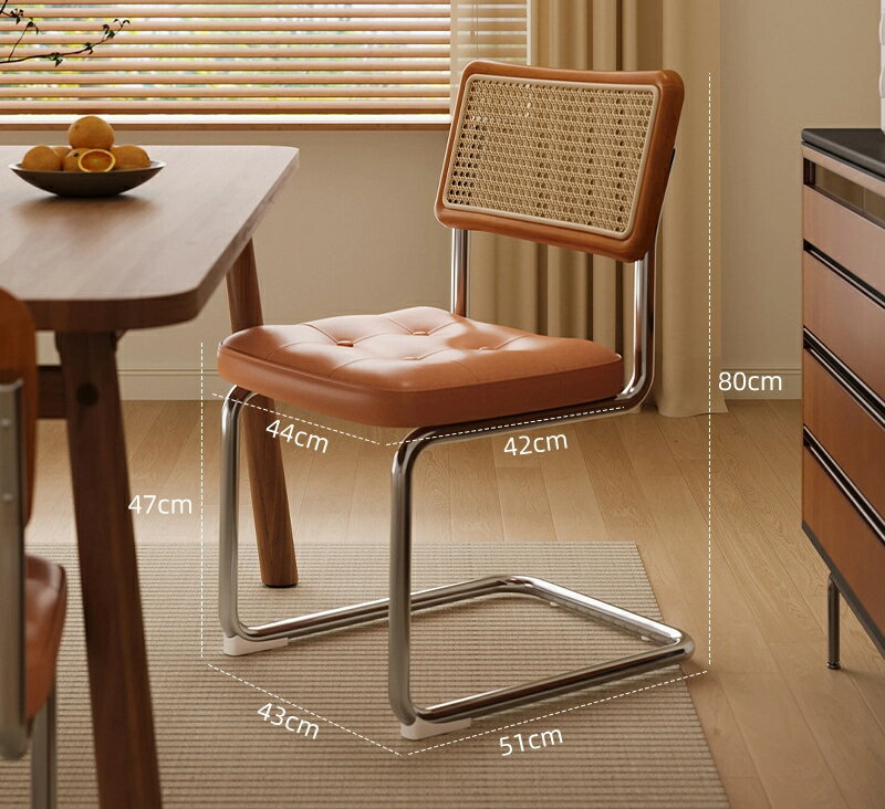 中古ダイニングチェア家庭用網紅籐編みの背もたれの椅子復古のバルコニーのレジャーチェア無垢材の籐の..