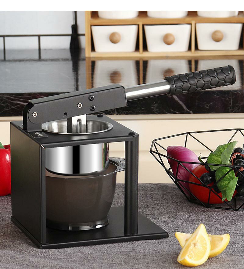 ハンドジューサー しぼり器 手動ジューサー 果汁しぼり器 ハンドブレンダー スロー ハンドジューサー フルーツ野菜ポテトマッシャー ポテトライサー ステンレス 軽量手動式 果汁絞り器 業務用 家庭用 ビタミンジューサー レモン搾り器 果物 プレゼント 贈り物 高品質