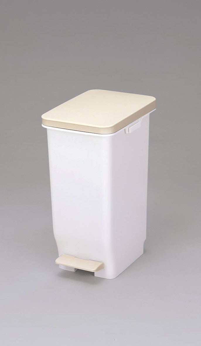 【商品情報】■銀イオン配合/抗菌加工 菌の繁殖を抑えて衛生的に使えます。■幅34×奥行24×高さ46cm■容器容量　19．7L■カラー/ホワイト＆オフホワイト【備考】 【こんな方におすすめ】　清掃用品　屑入トンボ　　　