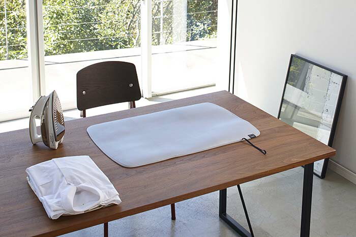 山崎実業 折り畳みアイロンマット アルミ マット型 アイロン台 YAMAZAKI【4026】