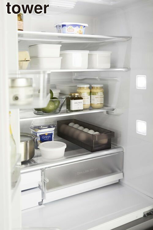 【ポイント5倍】山崎実業 冷蔵庫中卵ケース タワー ブラック 冷蔵庫内収納 食品 収納 ラック 省スペー..