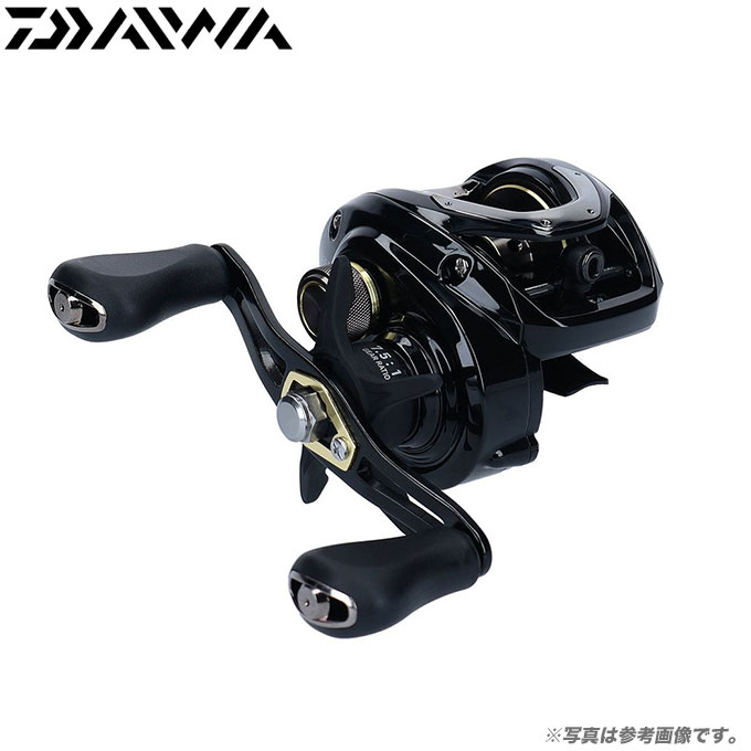 20001190426-08メーカー名 ダイワ / DAIWA 商品名 19 バス X80SH 右ハンドル 商品情報 納得の基本性能！　「誰でも使い易い！」お値打ち価格のベイトリール。 基本性能がしっかりとしたオールラウンドモデル。回転性能UPのアルミ製φ32mmブランキングスプール搭載。90mmアルミクランクハンドル＆ソフトタッチフラットノブ搭載。安心の基本性能を満たしたベイト。 ■ギア比7.5 ■巻取り長さ（cm/ハンドル1回転）75 ■自重（g）195 ■最大ドラグ力（kg）5 ■標準巻糸量ナイロン（lb-m）12-10014-90 ■ハンドル長さ（mm）90 ■ベアリング ボール/ローラー4 / 1 関連商品 ダイワ　バス X　シリーズ 在庫について マルニシ楽天ショップにて掲載、販売しております商品は実店舗と在庫を共有しているため、「在庫有り」の場合でもご注文後に欠品が発生する場合がございます。 お客様には大変ご迷惑をおかけいたしますが、その際はご注文をキャンセルさせていただく事もございます。 何卒ご了承くださいますようお願い申しあげます。