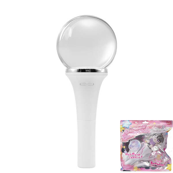 むぎゅっと！！ ぬい活ペンライト 商品説明 先端の球体部分に、ぬいぐるみなどを入れる事ができます。 カラーチェンジは、15色です。 ＊球体入口：直径54mm ＊球体最大値：直径100mm セット内容 ・本体、ストラップ、取り扱い説明書 電池有・無 ・単4電池x3本使用 （テスト用電池付き） 商品サイズ ・全長250mm 対象年齢 ・ 素材 ・ コンディション ・新品・未開封 メーカー ・ルミカ ブランド・キャラクター ・ 版権表示 ・ 商品ジャンル ・LEDライト 発売日・販売状況 発売中