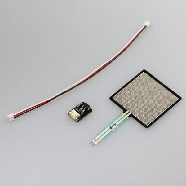 micro:bit用コネクターベースに接続できる圧力センサーで、micro:bitで圧力センサーの値を取得できます。圧力センサーの感圧エリアは、39.6mm×39.6mmです。※本商品を使用するためには、別途micro:bit用コネクターベース(【SEDU-052979】)が必要です。【セット内容】・圧力センサー ×1個・モジュール ×1台・コネクターベース用接続コード ×1本[マイクロビット プログラミング 実験 夏休み 自由研究 自由工作 電子工作 小学生 中学生 高校生]