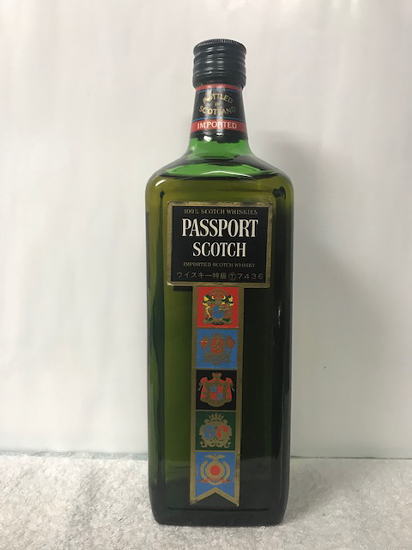 (1980年代流通の正規品 ・特級表記のレア古酒) パスポート スコッチウイスキー特級 43度 750ml