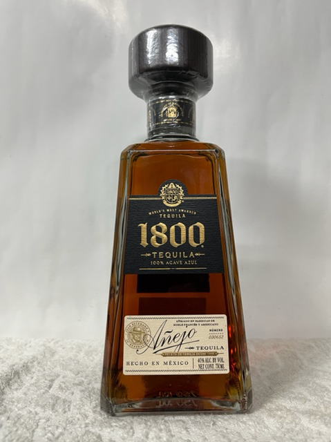 クエルボ 1800 アネホ 40度 750ml 並行