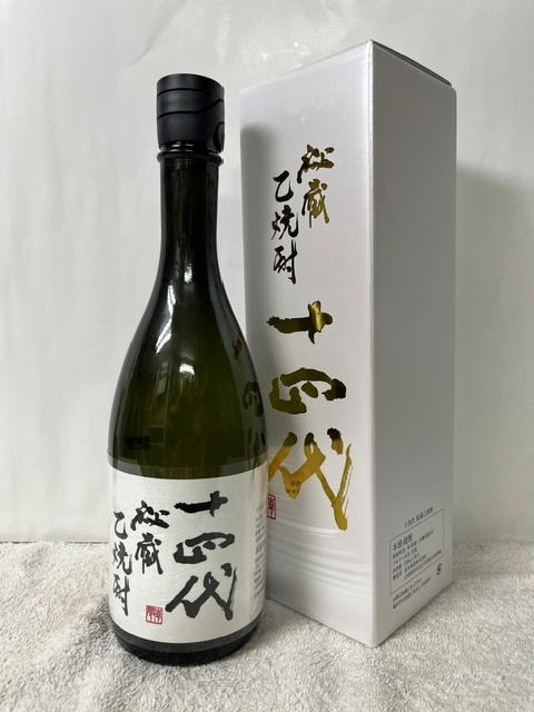 楽天市場】十四代 秘蔵 乙焼酎 25度の通販
