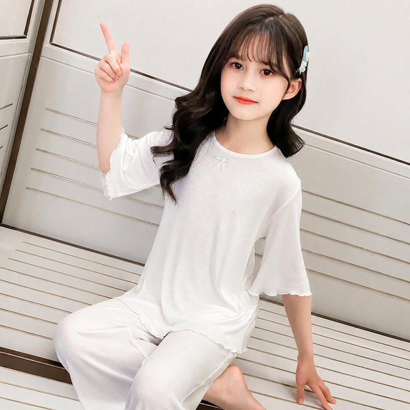 パジャマ キッズ 女の子 ルームウェア 半袖 トップス 九分丈 パンツ 上下セット フ...