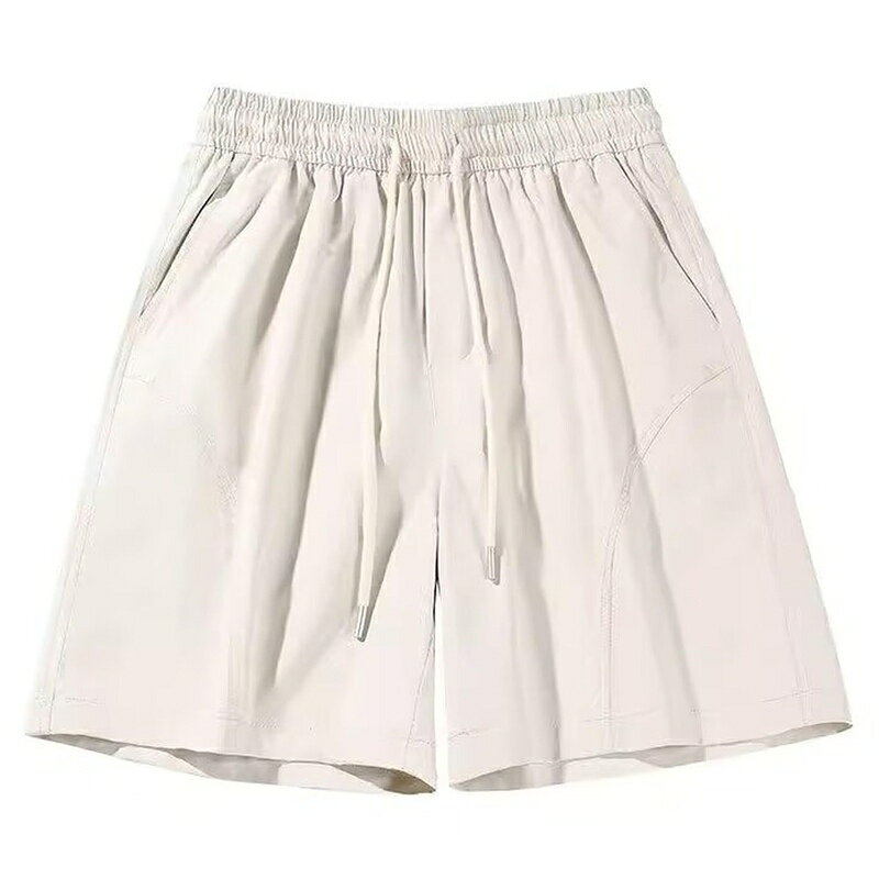 　　　 ◆◇◆売れている秘密◆◇◆ 【接触冷感】さらっとした肌触りで、夏の暑い日でも快適に過ごせる接触冷感素材を採用。通気性が良く、蒸れにくいので、デイリーユースはもちろん、スポーツやアウトドアシーンでも活躍する涼しいショートパンツです。軽やかな着用感で、長時間の着用でも疲れにくく、リラックスした時間を提供します。 【ゆったりシルエット】体型を選ばないゆったりとしたワイドシルエットが特徴。脚のラインを拾いすぎず、下半身をすっきりとカバーする着痩せ効果も期待できます。トレンド感のあるオーバーサイズ風の着こなしが可能で、Tシャツやシャツとの相性もなストリートテイストの一着です。 【ウエストゴム仕様】ウエスト部分は伸縮性のあるゴム仕様になっており、さらにドローコード（調整紐）でお好みのフィット感に調節可能です。着脱がスムーズで、お腹周りの窮屈感を感じさせません。リラックスしたい休日や、アクティブに動きたいシーンでも安定した履き心地を実現します。 【多シーンで活躍】シンプルで洗練された無地デザインなので、10代から大人世代まで幅広くお使いいただけます。通勤や通学の日常使いから、お出かけ、旅行、散歩、さらには部屋着や寝巻き（パジャマ）としても活躍するアイテムです。ワンマイルウェアとしても重宝する、実用性の高い一着です。 【豊富なサイズ展開】Mサイズから3XLまで幅広く展開しており、大きいサイズをお探しの方にもです。カラーバリエーションも合わせやすいベーシックな色合いを揃えており、どんなトップスともコーディネートしやすいのが魅力。夏のスタイリングに欠かせない、快適さと機能性を兼ね備えたボトムスです。 　　　◆◇◆注意事項◆◇◆ご覧のモニターの環境、撮影環境により実物と色味が異なって見える場合がございます。湿った状態で他のものと擦り合わせると色が移る恐れがあります。濃色品の洗濯時は、白色、淡色と分けて洗ってください。説明 -