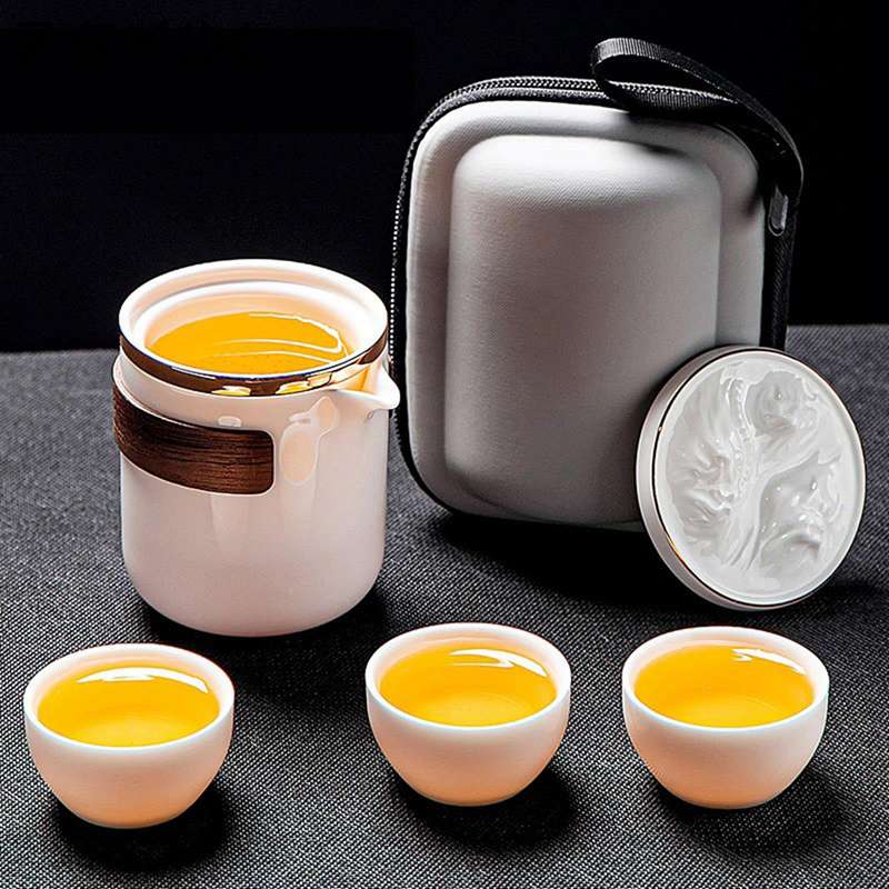旅行ティーセット 茶器セット 金箔押し ポータブル 旅行茶具 蓋つき 携帯用セット 急須 茶器揃 セラミック 持ち運び便利 コンパクト 軽量茶器 花茶 ほうじ茶 烏龍茶 中華風 車載 居酒屋 業務用 キャンプ用