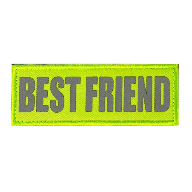 KILONINER TOP ＞ 商品一覧 ＞ パッチ 商品名【KILONINER 】 Reflective High Visibility BEST FRIEND Patch / Green 商品説明 KILONINER Reflective High Visibility BEST FRIEND Patch / Green 裏面は面ファスナーなので、アイロンや穴あけの必要も無く、簡単にハーネスやリードに貼り付けてカスタマイズが楽しめます。 ※洗濯の際はパッチを取り外してください。 サイズ 3.8cm × 11.1cm よくあるご質問 Q. いつ発送されますか？ A. 即日発送(土日祝除く) ＞ 最短翌日お届け Q. 日時指定はできますか？ A. 可能です。決済画面にてご希望の日時をお選びください。 ご注文時の注意事項 ■生産時期や製造ロットにより、色味・質感・仕様・デザイン等に若干の個体差が生じる場合がございますが、品質には問題ございません。あらかじめご了承ください。 ■製品仕様やパッケージは改良のため予告なく変更される場合があります。 ■北海道・沖縄・東北地域は中2日程お届け迄にお時間を要します。その為日時ご指定いただきました場合もご希望に添えない場合がございます。また、配送業者様の運行状況や天候によりお届け日が前後する可能性がございます。予めご了承くださいませ。 ■当サイトでは複数店舗で在庫を共有しているため、タイミングにより在庫数にずれが生じる場合がございます。 ご注文時にサイトにて在庫があった場合でも僅差により商品が欠品となる場合もございます。 その場合は、ご注文確認後に当店より欠品の旨ご連絡させていただきます。大変ご迷惑をお掛けいたしますが、あらかじめご了承いただけますようお願いいたします。 ■環境に配慮し、当店では簡易包装にてお届けいたします。 ■洗濯方法については、洗濯表示タグをご確認ください。 ■返品・交換・修理について [必読] ご注文に関する注意事項 ＞KILONINER TOP ＞ 商品一覧 ＞ パッチ