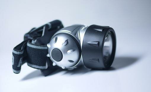 定型外で送料無料(代引き￥600-)【3w超光LEDヘッドライト】通販格安セール情報　楽天　通販