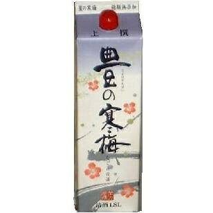 「豊の寒梅 上撰 パック 1800ml」は、米本来のやさしい旨味とすっきりとした後味が楽しめる、毎日の晩酌に最適な上撰酒です。扱いやすいパックタイプで、ご家庭用の常備酒としてもおすすめです。 厳選した原料を使用し、丁寧に醸し上げることで、穏やかな香りとまろやかな口当たり、ほどよいコクを実現。クセが少なく飲み飽きしない味わいで、毎日の食卓に自然と寄り添います。 口に含むと、米のやさしい旨味が広がり、後味は軽快でキレのある仕上がり。食事とともに楽しむ食中酒として優れたバランスを備え、幅広い料理との相性をお楽しみいただけます。豊の寒梅 上撰 パック 1800ml 日本酒 普通酒 上撰酒 パック酒 藤居酒造 大分県 地酒 晩酌 食中酒 家飲み