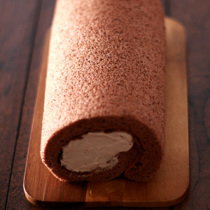 【送料無料】無添加素材使用・厳選素材の極上「Wチョコロールケーキ」※地域別送料追加あり...