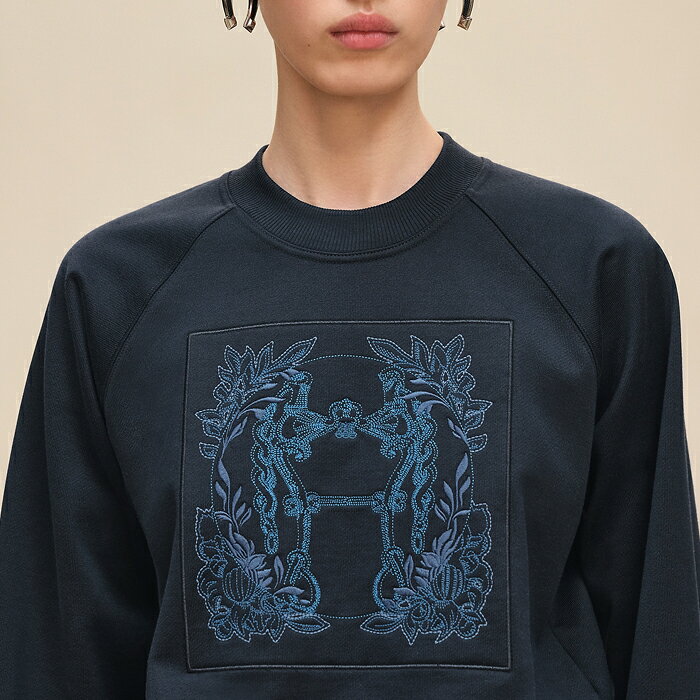 �ں�û¨��ȯ���� HERMES DELLA CAVALLERIA RAGLAN SLEEVE EMBROIDERED SWEATSHIRT ����᥹ �饰��󥹥꡼�֥������å� �ǥå� �������å�ꥢ �ɽ� Ĺµ �ȥ졼�ʡ� ���� ��ǥ����� �ޥ��ߥ֥롼 34 36 38 ������ ����饤��
