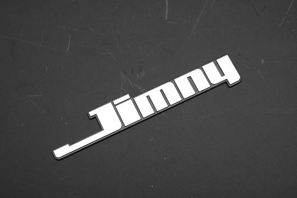 JIMNY旧型ロゴエンブレム シルバー