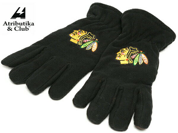 商品名 Atributika&amp;Club/アトリブチカ　NHL GLOVE　 NHLグッツ 商品説明 ロシアアパレルメーカーのアトリブチカ&amp;クラブ日本上陸！1996年からNHLおよびKHL、ホッケーだけでなくFCバルセロナ、マンチェスターUNTなどプロスポーツチームのアパレルを扱っている欧州で大人気のメーカーです。 北米4大スポーツプロホッケーリーグ最高峰NHL-ナショナルホッケーリーグ人気チーム手袋です。日本ではなかなかお目にかかれないホッケーグッツ、プレゼントにも最適です！ ※こちらの商品は 【ネコポス】ポスト投函がご利用いただけます！ご注文時、配送方法にて【追跡可能メール便（ヤマト運輸）】を選択してください。日時指定不可/代引不可/後払い不可となります。上記支払方法や配達員さん渡しをご希望の場合は、【宅急便】をご利用ください。 　※ご注文に関する重要なお知らせ※ 　ご注文頂きます商品は、全ての在庫を保証するものではございません。 　弊社は他WEBサイト、また実店舗において店頭販売を行っております。 　ご注文可能な状態でも、店頭・メーカーにて実際には完売となっている場合がございます。 　商品をご用意出来ない場合、ご注文をキャンセルさせて頂く場合もございます。予めご了承ください。&nbsp;