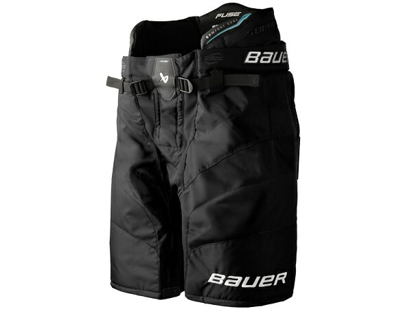 商品名 2026-2027モデル 　BAUER/バウアー S26 SUPREME FUSE インター アイスホッケーパンツ 商品説明 2026 バウアーSUPREME シリーズ防具はモデルチェンジ！ パックに全力で挑みましょう！ トップモデルモデルのSUPREME FUSEプロテクターは、動きを妨げず、躊躇なくプレーできるよう薄型設計で最適化されています。 No Interference このパンツは、ガードルのようなフィット感で、氷上を自由に滑走できます。 Room to Move フロントの調整可能なフォワードフレックスクロージャ―により、スケート中に前傾姿勢をより深くとることができます。 Supreme ProtectionAELOLITE2.0ヒップガードとCURVコンポジットスパインが、動きを制限することなく、最高レベルの保護性能を提供します。 Key Upgrades- CURVコンポジット製脊椎プロテクション。 Spin- CURVコンポジット一体型脊椎プロテクション。 Kidney- SR フレックスフォワードブレイク付きセグメント式腎臓プレテクター。 Hip- AEROLITE2.0ヒップガード、軽量構造。 Thigh Guard- 成形PEと高密度フォーム、ポスト装飾用に取り外し可能。 Belt- 締め付け式ラップアラウンドベルト。 Adjustability- ジッパー開口部から1インチ（約2.5cm）の延長が可能。 Shell- プロ仕様840Dナイロン、オーバーレイとストレッチゾーン付き。 Liner- SR THEMOCORE ZERO ライナー　 ※ご注文に関する重要なお知らせ※ 　ご注文頂きます商品は、全ての在庫を保証するものではございません。 　弊社は他WEBサイト、また実店舗において店頭販売を行っております。 　ご注文可能な状態でも、店頭・メーカーにて実際には完売となっている場合がございます。 　商品をご用意出来ない場合、ご注文をキャンセルさせて頂く場合もございます。予めご了承ください。 SPEC&nbsp; ● ライン：スプリューム ● クラス：トップモデル ● タイプ：解剖学的フィット