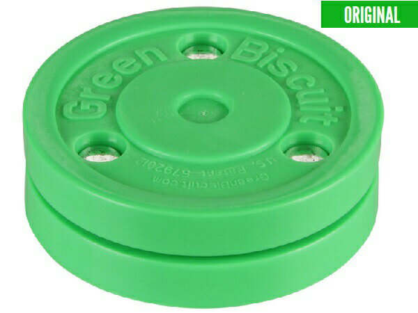 商品名 Green Biscuit/グリーンビスケット Training Puck　アイスホッケートレーニング 商品説明 待望！ホッケーのために開発されたトレーニングパックが日本上陸！ 2ピースの硬質プラスチックによって、パックが衝撃を吸収し、アスファルトやコンクリートの表面をスムーズに滑ることができます。いつでもどこでもホッケーのパス＆レシーブやハンドリングを氷上と近い形でトレーニングすることができるのです！※こちらの商品は 【ネコポス】ポスト投函がご利用いただけます！ご注文時、配送方法にて【追跡可能メール便（ヤマト運輸）】を選択してください。日時指定不可/代引不可/後払い不可となります。上記支払方法や配達員さん渡しをご希望の場合は、【宅急便】をご利用ください。 　※ご注文に関する重要なお知らせ※ 　ご注文頂きます商品は、全ての在庫を保証するものではございません。 　弊社は他WEBサイト、また実店舗において店頭販売を行っております。 　ご注文可能な状態でも、店頭・メーカーにて実際には完売となっている場合がございます。 　商品をご用意出来ない場合、ご注文をキャンセルさせて頂く場合もございます。予めご了承ください。&nbsp;