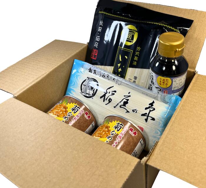 国産小麦使用 稲庭うどん古式製法 稲庭 手業 うどん 徳用 切り落とし 250g と延寿庵 稲庭そうめん稲庭の糸300gと稲庭うどん つゆ稲庭つゆ300mlと比内地鶏使用菊なめこ6号缶×2缶の6人前セット