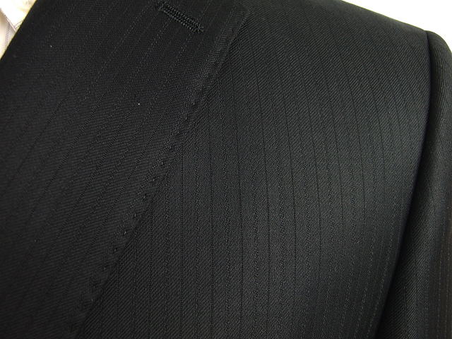 【Loropiana ロロピアーナ〜365】【秋冬春】スタイリッシュタイプ【A体】【AB体】2ボタンシングルスーツ/黒×織柄ストライプ