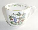 ノリタケ＜Noritake＞となりのトトロ マグカップ（小）（4924-11）プレゼント ギフト 贈リ物 祝 お祝い 記念品 食器 セット 可愛い 引き出物 引出物 内祝い お返し 出産内祝い 快気祝い