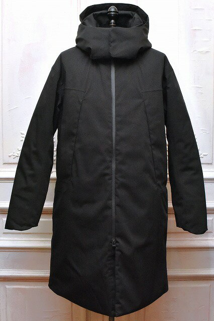 DESCENTE ALLTERRAIN デサント オルテライン INVISIBLE DOWN COAT INV04 - MIZUSAWA DOWN 水沢ダウンコート オーバーサイズ メンズ col.BLACK