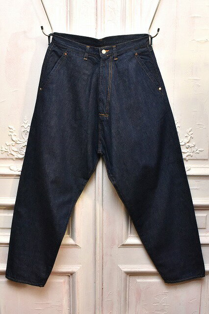 CLASS　クラス　" 8oz SELVEDGE DENIM PANTS "　テーパードデニム　col.Indigo