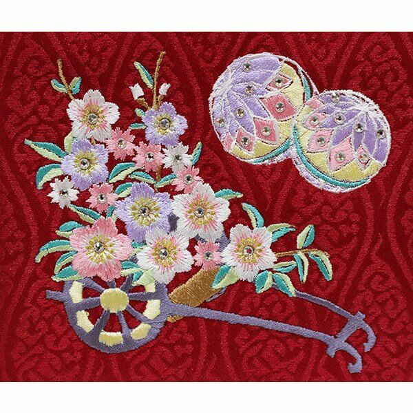 刺繍 名前旗 女の子 中サイズ ジャガード織 花車 スワロスキー付き 可愛い おしゃれ 雛人形 ひな祭り 桃の節句 お祝い 人気 赤色