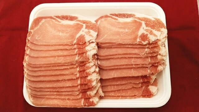 イベリコ豚 肩ロース しゃぶしゃぶ 800g 豚しゃぶ 高級 お肉ギフト 誕生日プレゼント 食品 人気 食べ物 50代 60代 70代 80代 90代 結婚祝い お取り寄せグルメ ランキング 父親 母親 兄弟 男性 女性 両親 プレゼント 鍋 水炊き ギフト 実用的 お肉 しゃぶしゃぶの具 あす楽