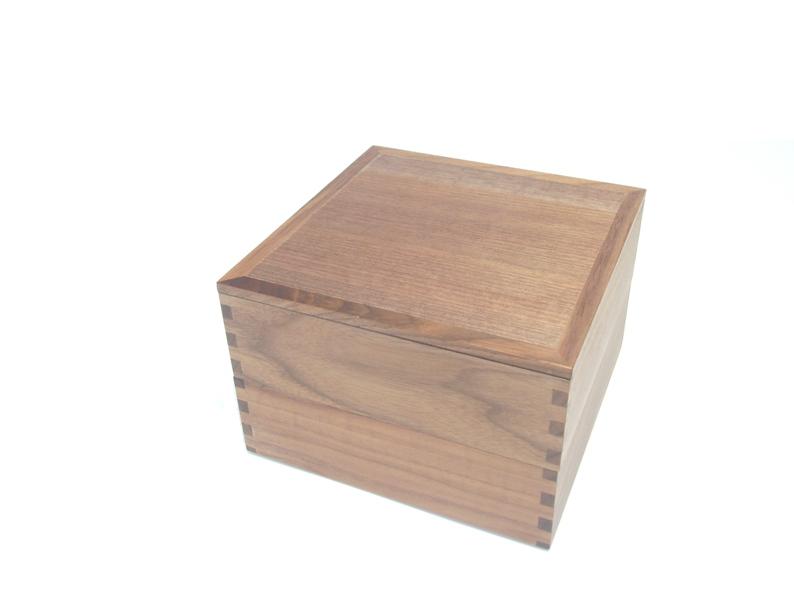 『白木塗 ウォールナット 6寸二段重箱 内黒』 (木製/和風/洋風/シンプル/モダン/ナチュラル/送料無料/日本製)