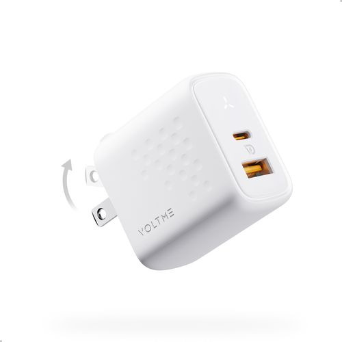 共栄物産 V2140 USB急速充電器 Revo 35 Duo A＋C 35W USB-C×1／USB-A×1 折りたたみ式プラグ ホワイト発売日：2024年5月下旬●一台でiPhoneやMacBook Airなどあらゆるデバイスに充電可能USB-C単ポート利用時は最大35Wの出力で、iPhoneシリーズの急速充電はもちろん、MacBook Airにも充電可能です。＜br＞USB-A単ポート利用時、QC3.0のお陰で最大18Wの出力が可能で、androidスマホも急速充電出来ます●GaN3採用＆折り畳み式プラグ第3世代へと進化したGaN（窒化ガリウム）テクノロジーにより超コンパクト設計を実現＜br＞折りたためる90度スイングプラグを採用し、主張や旅行での持ち運びにも便利です●2ポート同時充電2台同時充電時も合計36Wの出力に対応しており、ワイヤレスイヤホンなどの＜br＞周辺機器をまとめて充電可能。充電中はLEDインジケーターが点灯します&nbsp;【仕様】本体寸法：48×30×48mm質量：78g入力：AC100-240V-1A（最大）出力：USB-C3.3〜11V＝3A（PPS）/5V＝3A/9V＝3A/12V＝2.91A/15V＝2.33A/20V＝1.75A（最大35W）USB-A 5V＝3A/9V＝2A/12V＝1.5A （最大18W）C＋A＝18W＋18W（最大36W）タイプ：TypeC ＋ TypeAポート数：2