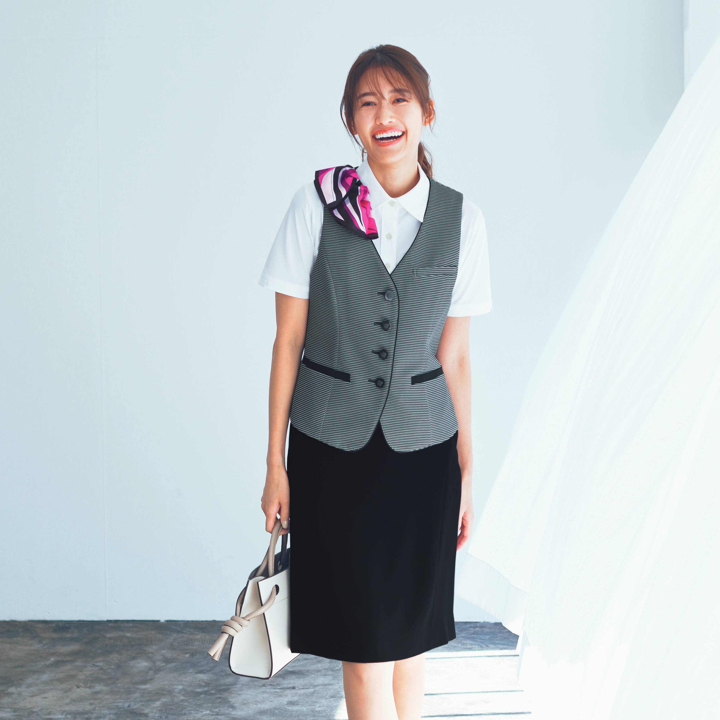 ブラウス ESB691-11(ホワイト) 17号 看護師 ナース 病院 病棟 事務 ユニフォーム 制服 カーシーカシマ