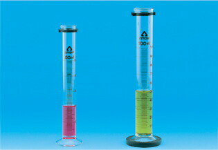 メスシリンダー アロー 50mL 実験用品 容量計測 ガラス製品 標準器具 化学研究 ラボ用品 科学教材 学校..