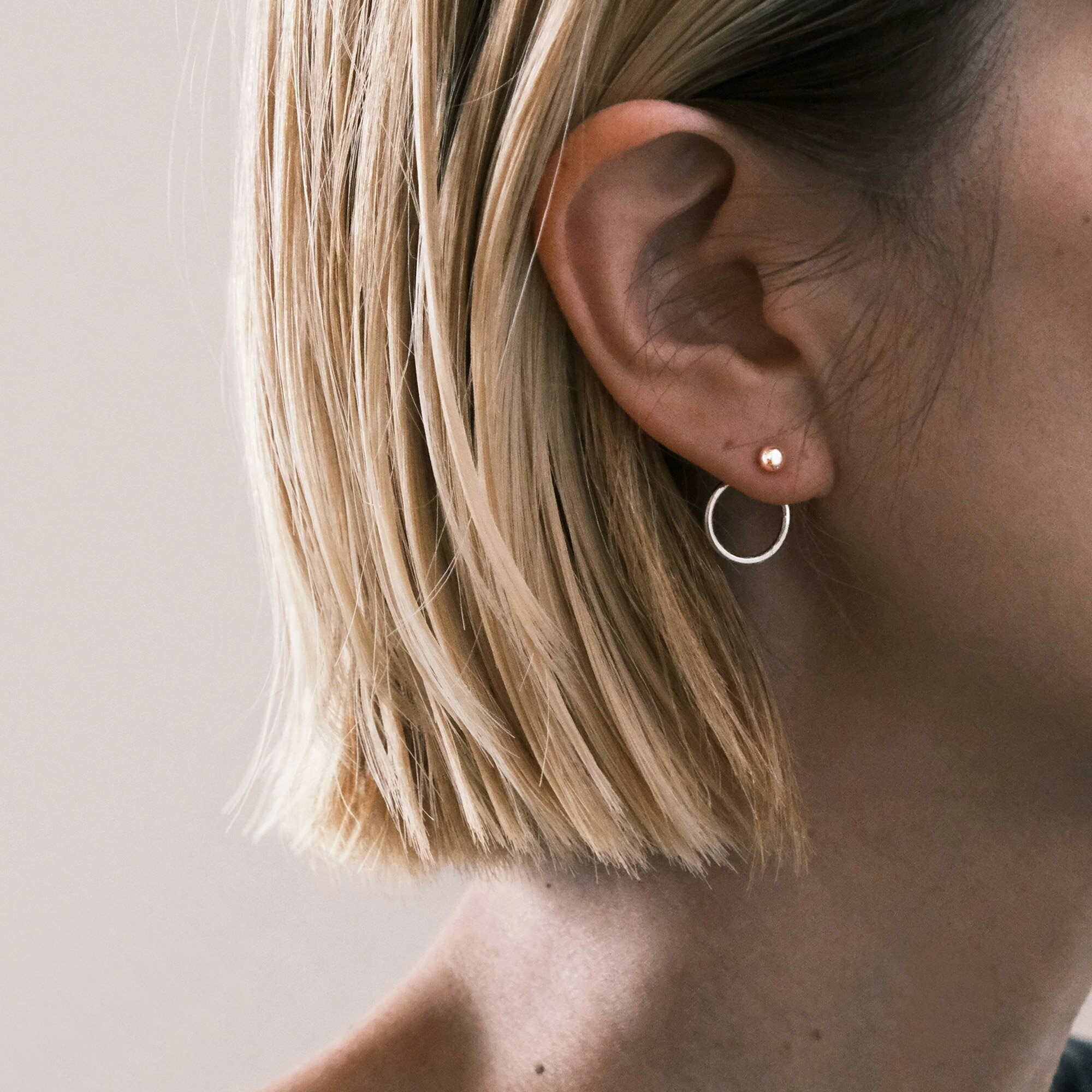 フルムーンメタルピアス サークル ピアス 金属アレルギー シンプル ゴールド シルバー レディース ピアス ステンレス 変色しにくい 普段使い アクセサリー ジ...