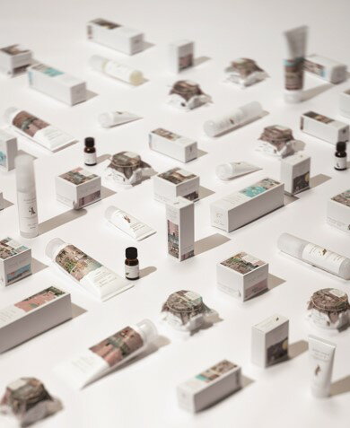 「インターナショナルコスメティックス」　アグリー　フレグランスシャンプー　プレミアムリッチ　500ml