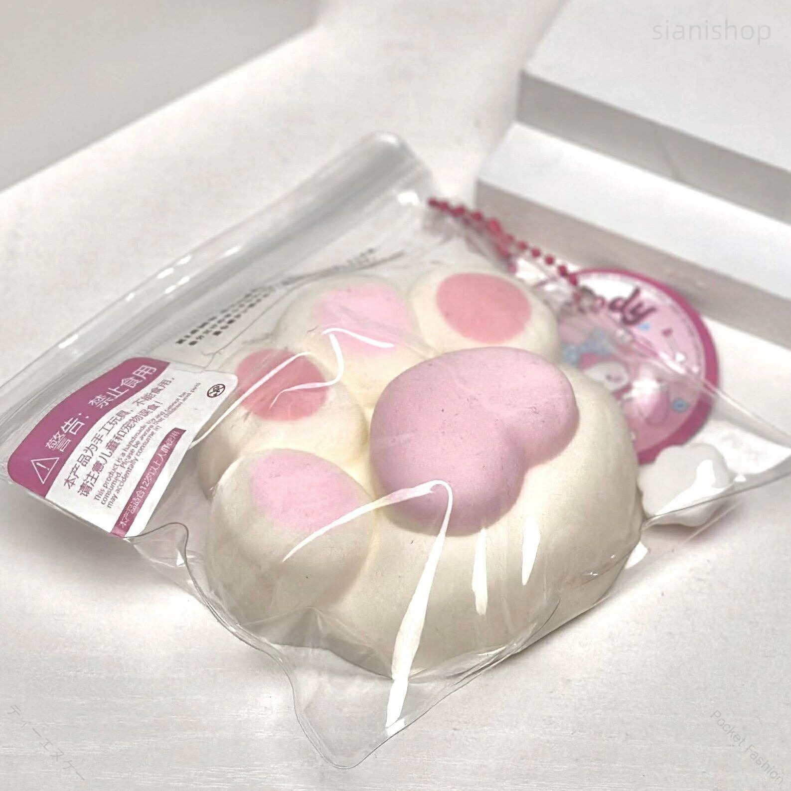 ケーキスクイーズ メロジョイ 低反発 肉球 肉球スクイーズ ケーキ マカロン スクイーズ ぷにぷに ふわふわおもちゃ 癒し ストレス解消 減圧 感触 プレゼント ギフト TATOYA プッシュ かわ max-77max-10007138 Pocket Fashion サンプル画像3