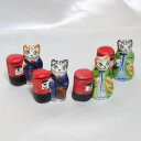 ヴィレッジ キャット 郵便屋さん ポストマン ポストレディー 郵便配達員 イギリスで暮らすネコ達 シンブル 指貫き キジトラ 茶トラ メリーフィールド ネコ ...