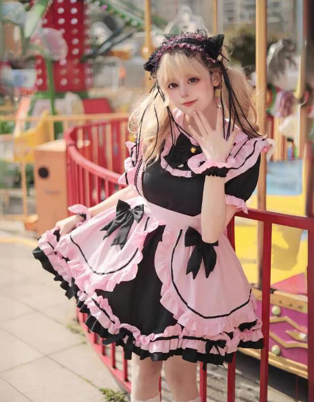 樂天商城 - メイド服 半袖 ショート丈 フリルワンピース 猫耳飾り ミモレ丈 ロリータ ワンピースメイド お姫様 ロリータドレス 女性 大人 コスチューム パニエ対応可能 ハロウィン コスプレ 可愛い フリル裾 リボン エプロンドレス カチューシャ付 学園祭 舞台衣装 仮装 女装