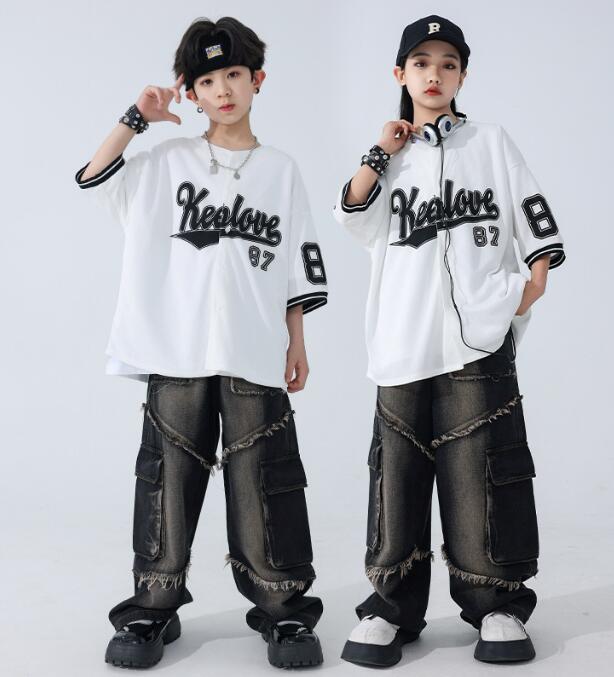 Rakuten - デニムパンツ スタジャン ヒップホップダンス ダンス衣装 子供ヒップホップジャズダンス衣装女の子 男の子ダンス キッズhiphopjazzダンス服舞台演出服　2点セット/3点セット対応可能 ステージ演出服　社交ダンス衣装　キッズダンス衣装　コスチューム120cm -180cm