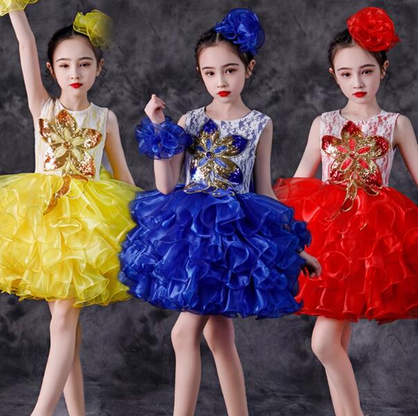 樂天商城 - キッズダンス衣装 袖なし ピカピカ チュチュワンピーススパンコール付き子供ダンス衣装 女の子 合唱団団体服 チュールワンピース イベント4色 髪飾り付き　腕花付き 学園祭舞台ステージ衣装 演出服謝恩会 発表会 演奏会イベント　110-160cm