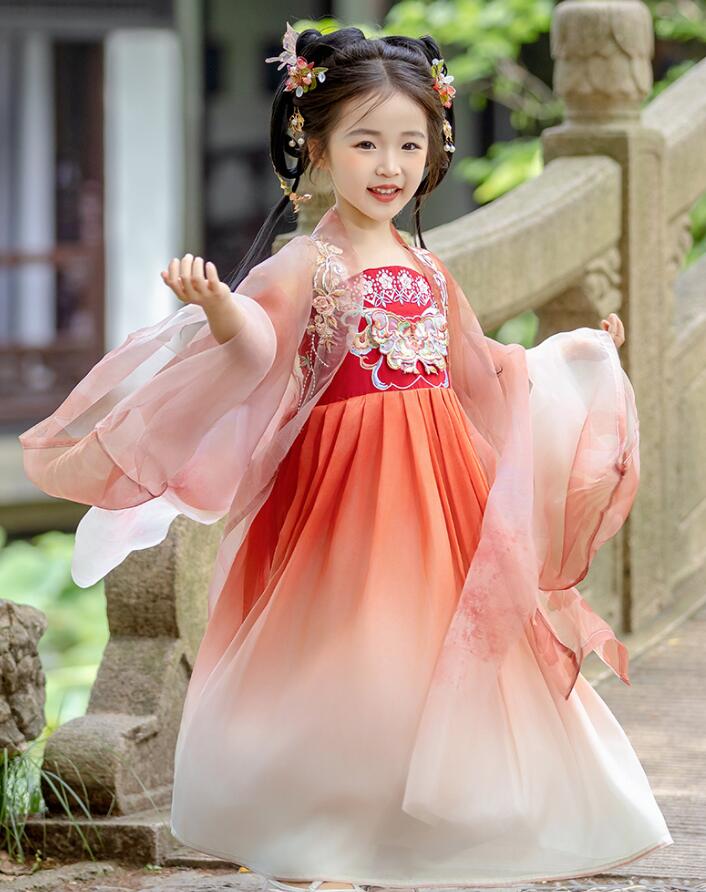 樂天商城 - 女の子ダンス衣装 中華風ダンス衣装 子供コスプレ衣装 漢服 刺繍チャイナドレス 4色 民族風 女の子ワンピース チャイナ服 お姫様 飄逸可愛い 長袖ワンピース チャイナ服エスニック 中華 コスチューム学園祭 団体服 舞台衣装 ステージ衣装イベント ハロウィン 100-160