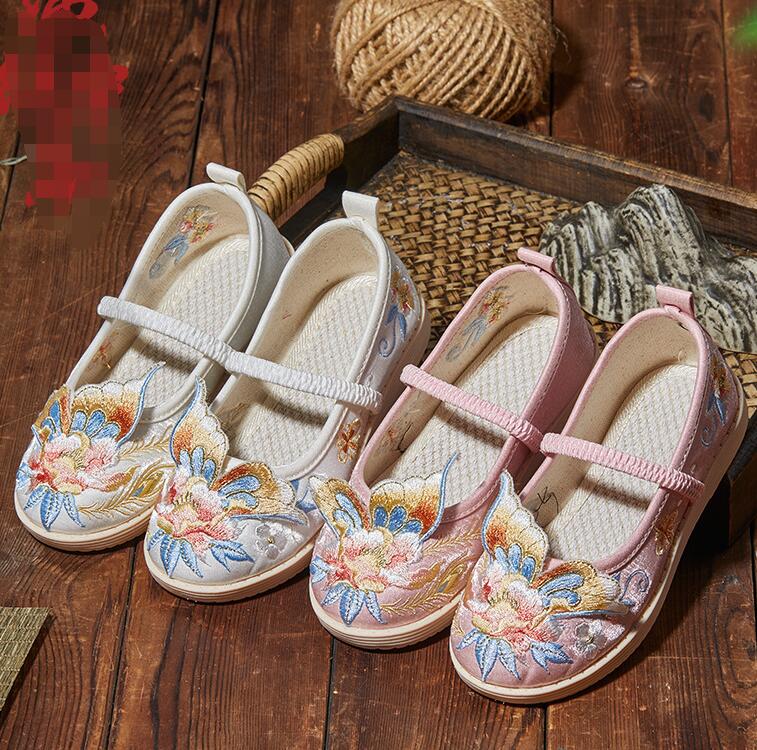 女の子花刺繍子供シューズ　ガールズ靴 夏 パンプス チャイナ靴 プリンセンスシューズ 美しい民族風シ..