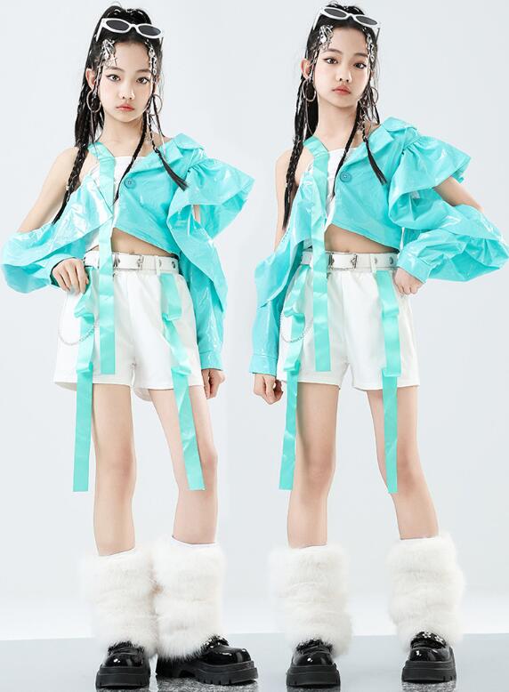 樂天商城 - 女の子ダンス衣装 ミニパンツ 子供チアダンス衣装2点セット/ 3点セット イレギュラー袖 レザー ダンス衣装 光沢あり 子供 ジャズ ヒップホップ チア ダンス 衣装 子供 演出服 チアダンス ガールズ ステージ衣装体育祭 演出服 チア 団服 発表会 jazz hiphop　110-180cm