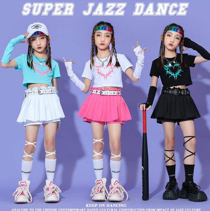 女の子ダンス衣装 へそ出しシャツ 袖カバー ショートスカート 半袖シャツ 韓国 hiphop 女の子 可愛い かっこいい 3色ダンスウエア ヒップホップ ジャズダンス k-pop 舞台服 演出服 練習着 団体服 発表会 原宿系 個性派 派手 春夏110-180cm
