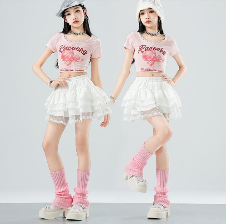樂天商城 - 子供ダンス衣装 半袖シャツ チュチュスカート jazzダンス衣装レース切替 女の子ダンス衣装 ショート丈スカート韓国 hiphop 女の子 可愛い かっこいいダンスウエア ヒップホップ ジャズダンス k-pop 舞台服 演出服 練習着 団体服 発表会 原宿系 個性派 派手 春夏