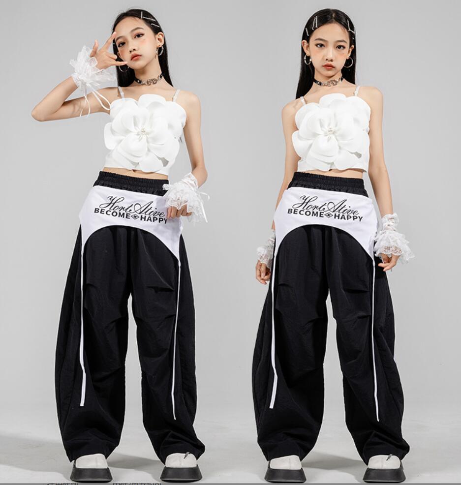 樂天商城 - 女の子ダンス衣装 子供ダンス衣装 花柄キャミソール へそ出し 可愛い カジュアル ガーコパンツジャズダンス衣装 子供ダンス衣装 女の子 ダンス衣装 イベント学園祭舞台ステージ衣装 演出服謝恩会 発表会 演奏会イベント　120-180cm