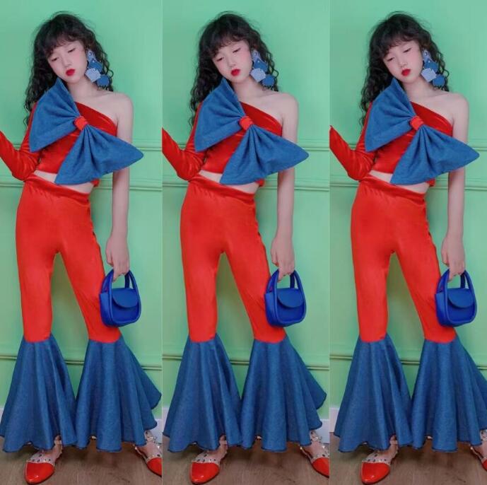 樂天商城 - 子供ジャズダンス衣装 フレアパンツ 大きいリボン付き 撮影衣装 K-POP ダンス衣装 レトロ 女の子 舞台衣装 トップス ノスタルジックス風 時代感 モデル 演出服 団体 ステージ チーム hippop イベント ファッションショー ステージ衣装 文化祭 原宿系 子供演出服